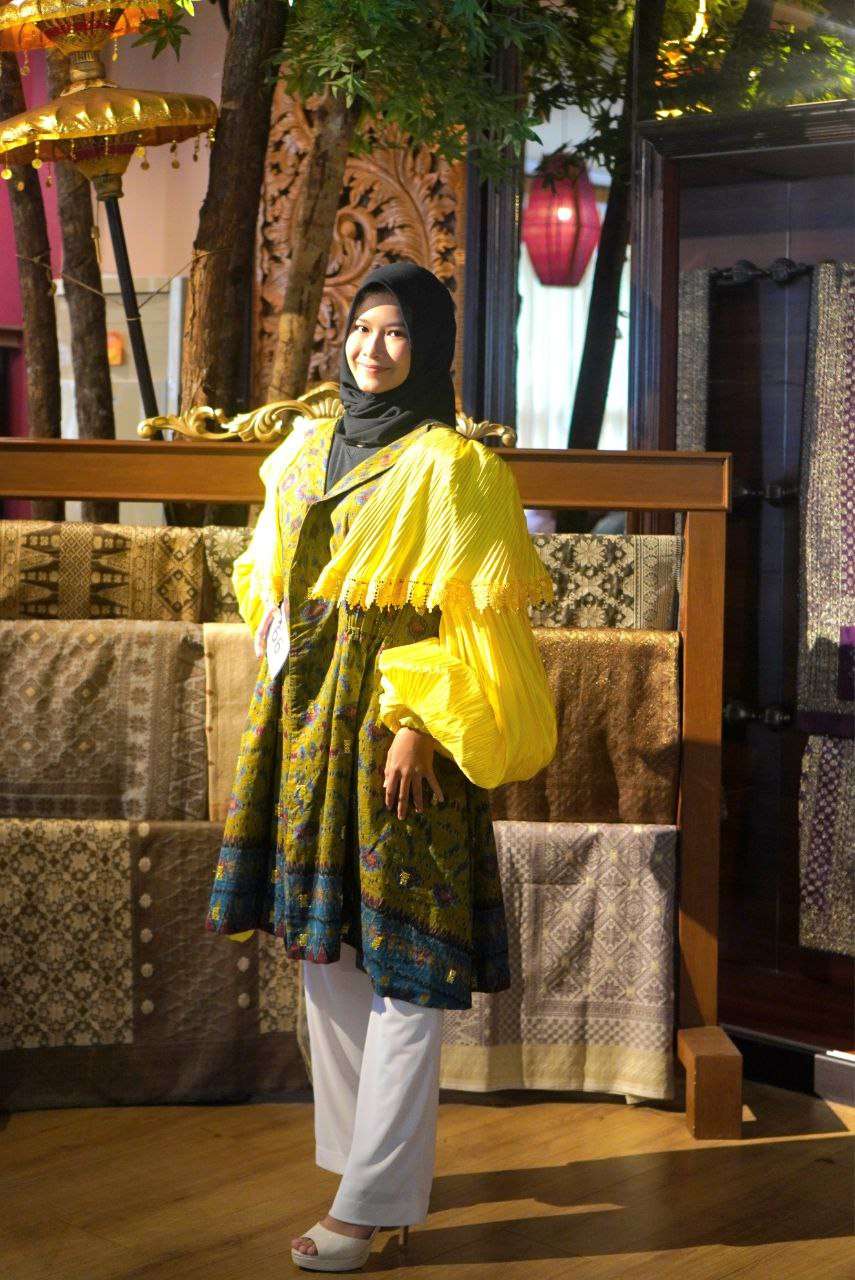 GHISYA JULIETA THESYA 